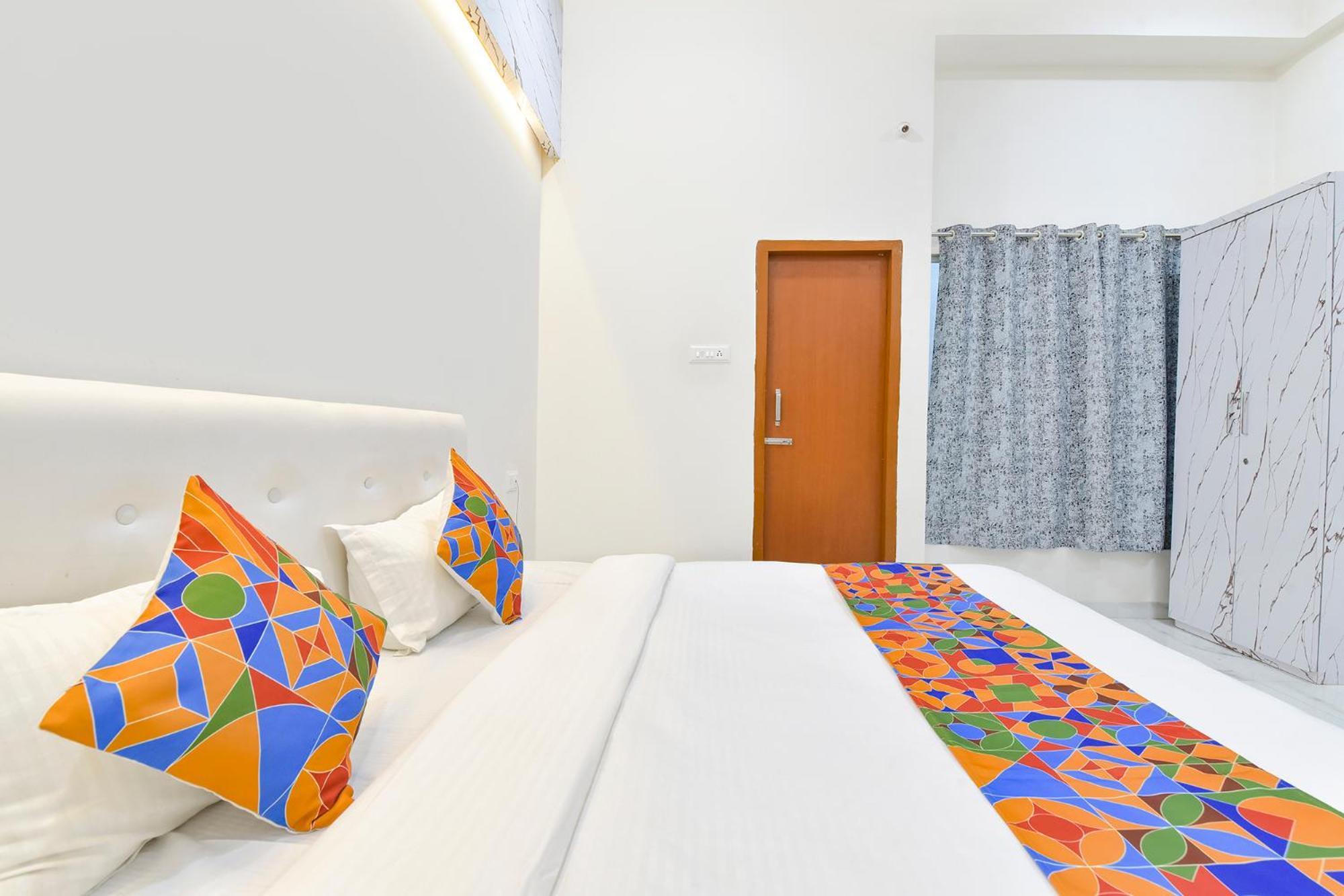 Fabhotel Grand Embassy Indore Eksteriør bilde